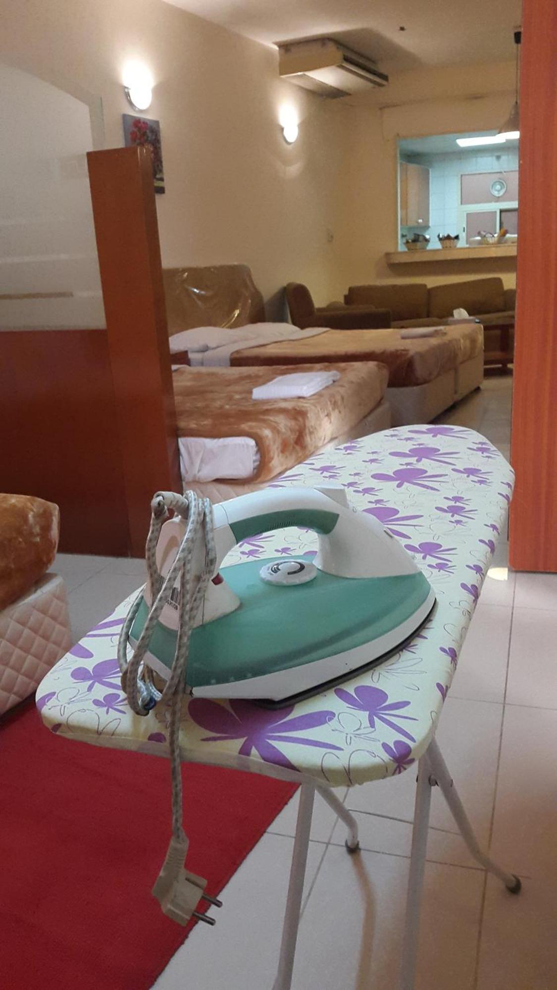 Al Raein Holiday Homes Dubai Bagian luar foto
