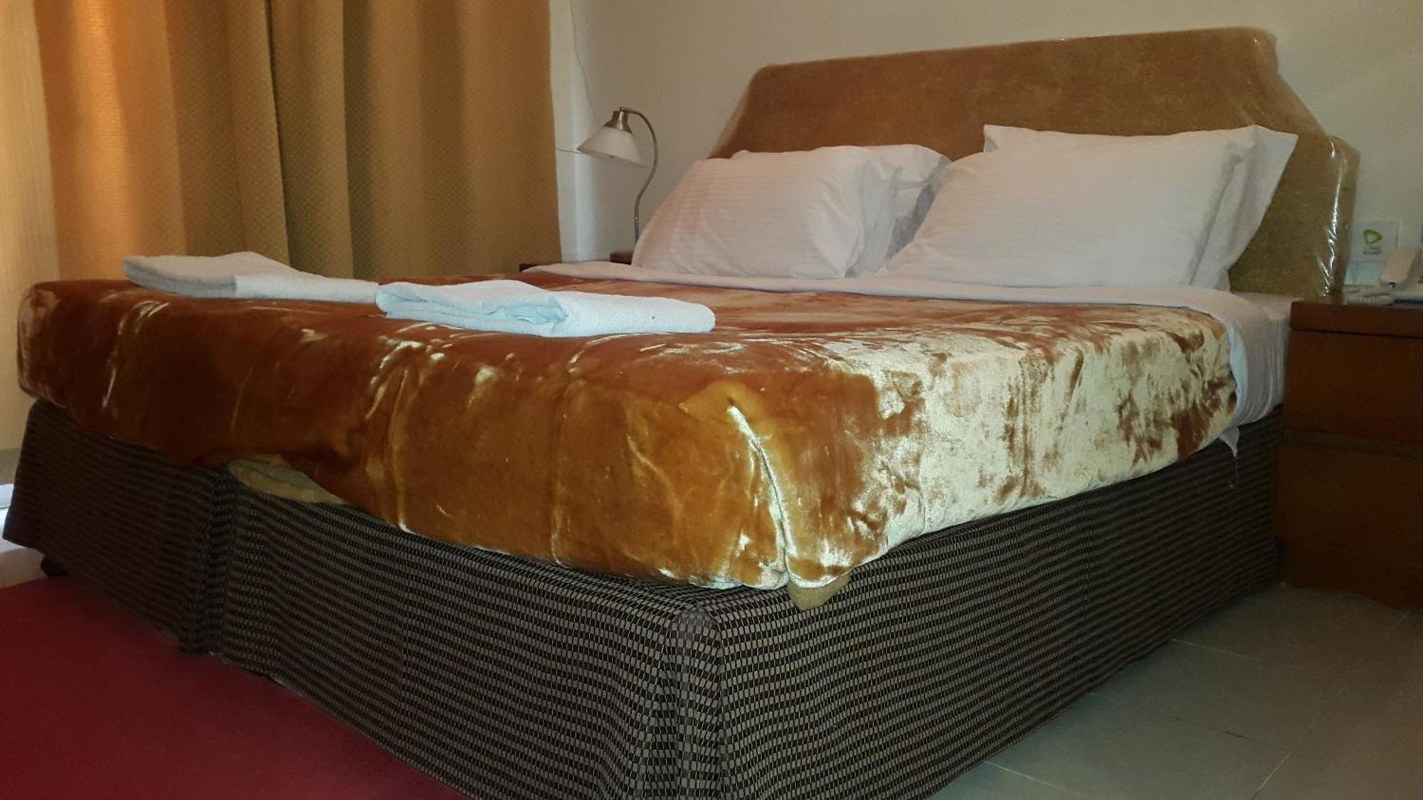 Al Raein Holiday Homes Dubai Bagian luar foto