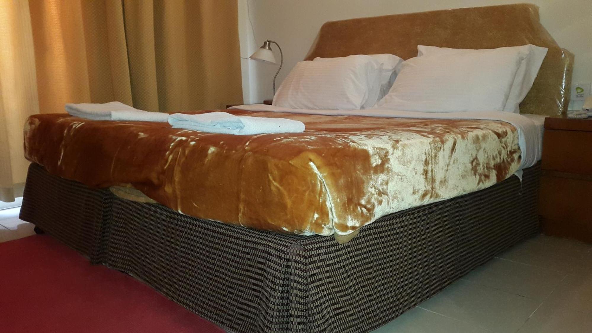 Al Raein Holiday Homes Dubai Bagian luar foto